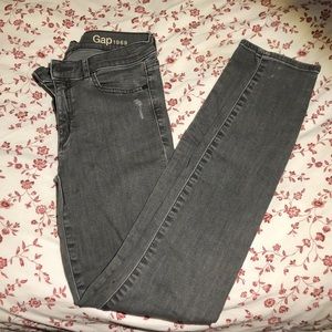 Gap Women’s Grey Skinny Jeans